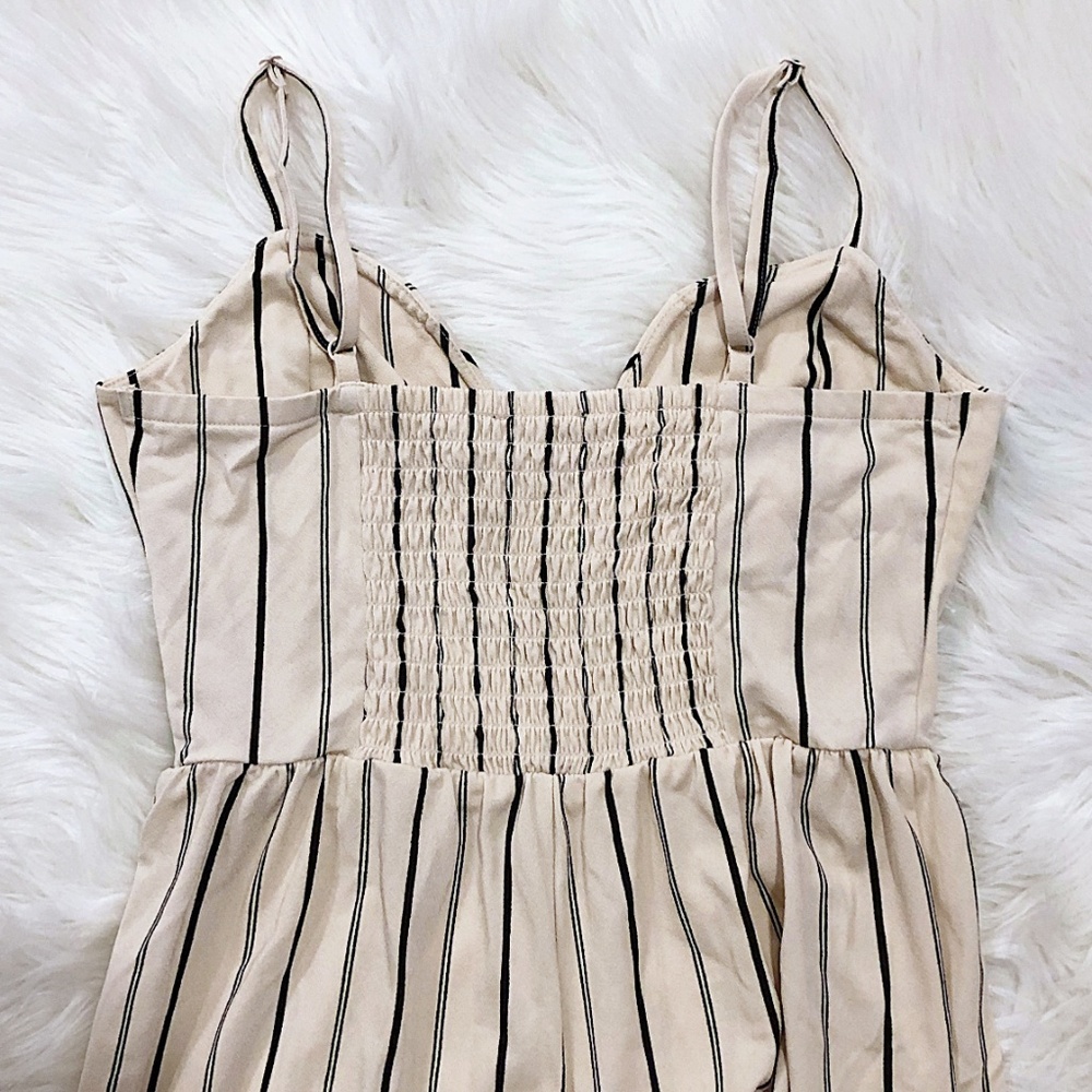 Express V Wire Sweetheart Striped Cami Jumpsuit - Picture 5 of 8